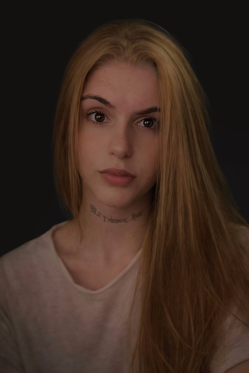 Denise Pérez — Synapse AI CEO & Content Strategist